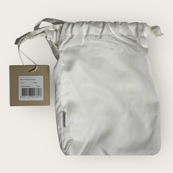 NWT | Ettitude | Signature Sateen Shorts | Cloud White/Black | Large - Picture 5 of 11